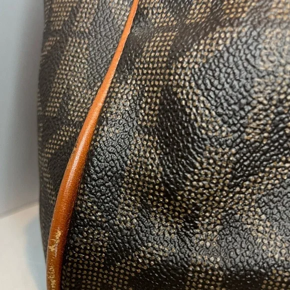 Michael Kors Dark Brown Monogram Duffel Bag Weekender - Picture 14 of 16